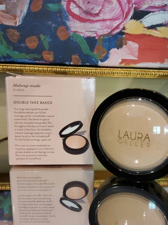 NIB Laura Geller 2 Compacts Porcelin Powder Foundation & Skyline Sunset Blush - Picture 4 of 6